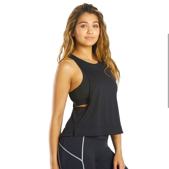 Free people movement rise and run black tank size small - Picture 3 of 3